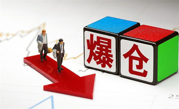 考虑调用正规军、延长国家紧急状态，特朗普就华盛顿问题最新表态→