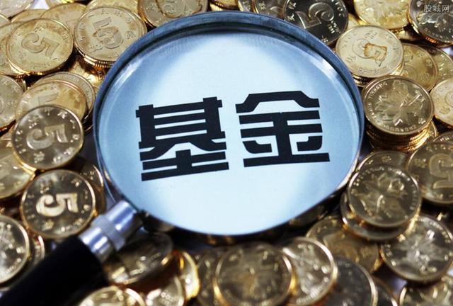 考虑调用正规军、延长国家紧急状态，特朗普就华盛顿问题最新表态→