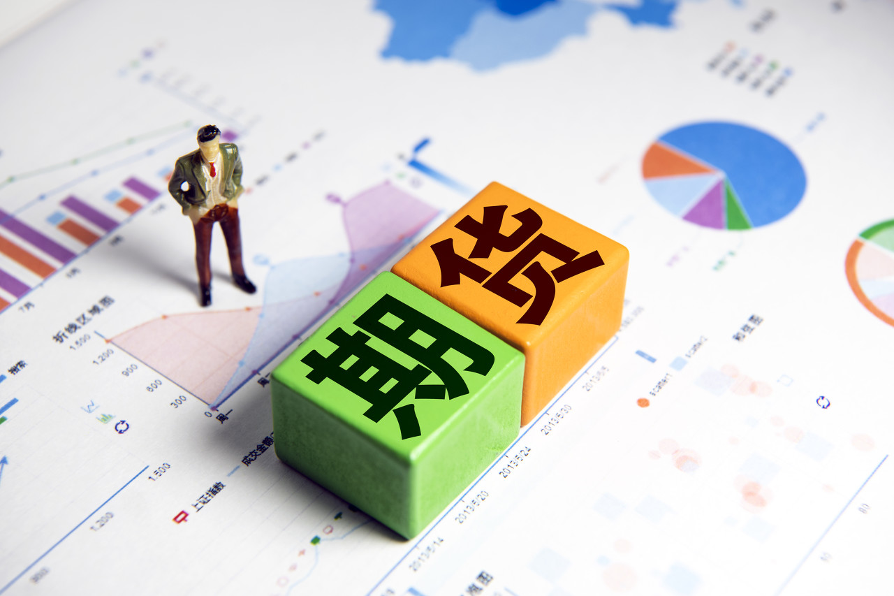 解锁新市场！梅州观赏鱼 “游” 进马来西亚