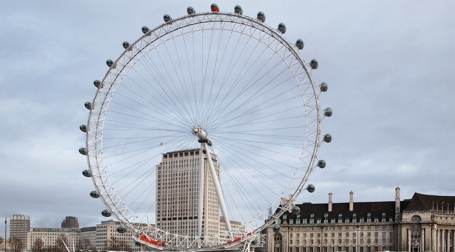 节日期间 口岸通关速度不减