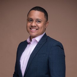 快讯丨朱会东到港南区调研基层党建等工作